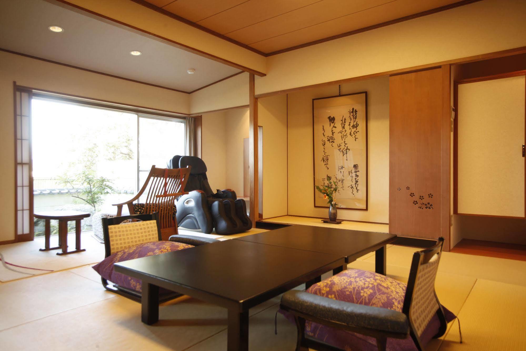 Отель Sun Urashima Yuki No Sato Тоба Экстерьер фото